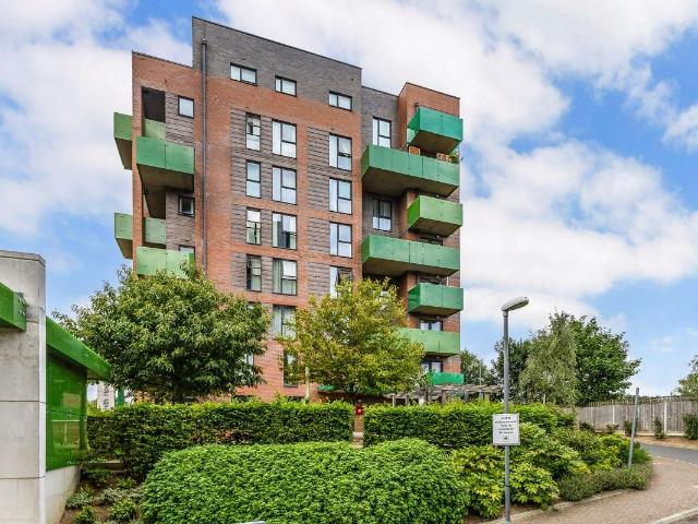 Apartment for rent in Preston, Greater London