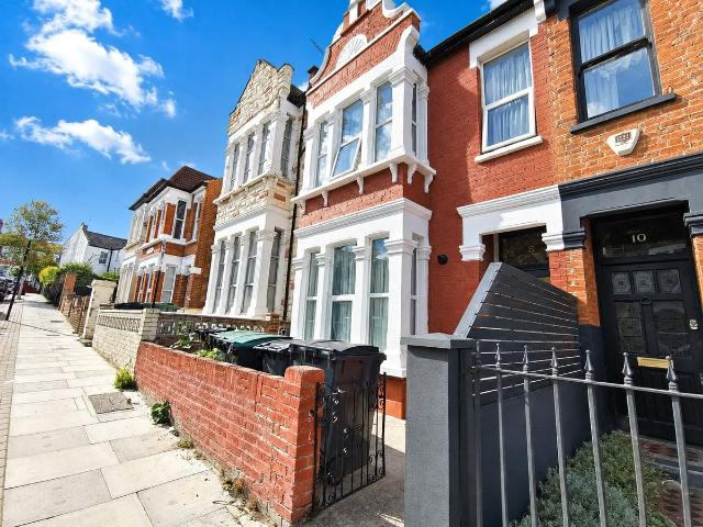 Apartment for rent in Harringay, Greater London