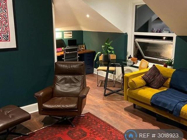 Apartment for rent in London Borough of Ealing, Greater London