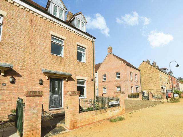 House for rent in East Wichel, Swindon