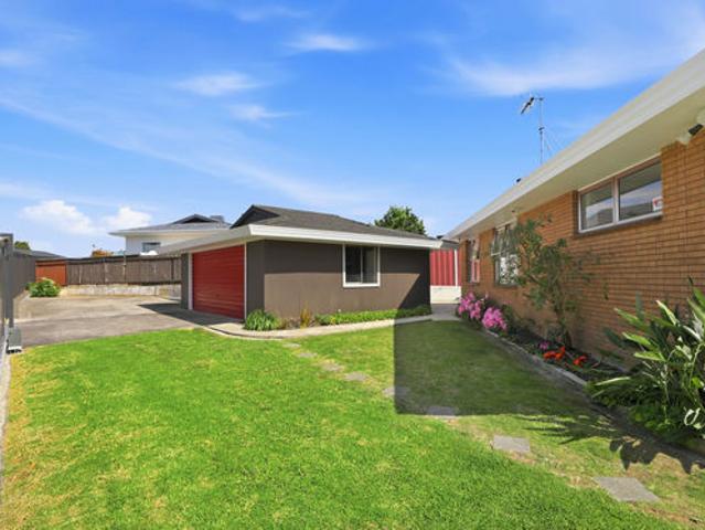 Property for sale in Omokoroa, Bay Of Plenty