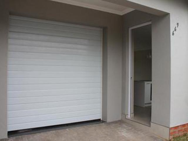 Townhouse for rent in Ekurhuleni, Gauteng
