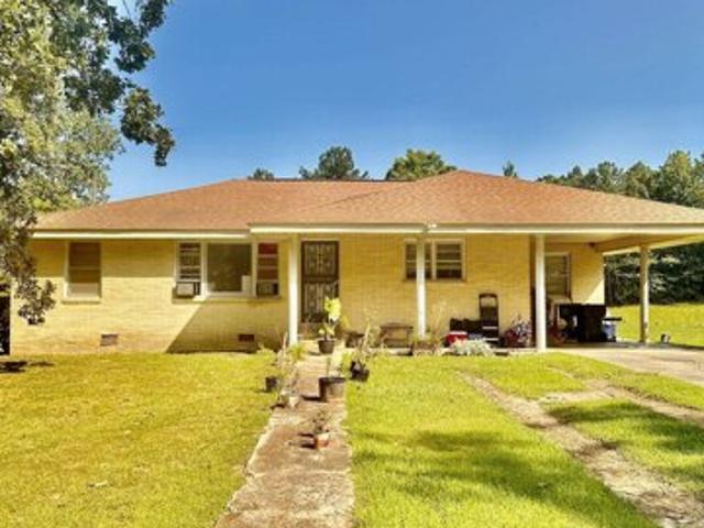 House for sale in Cherokee