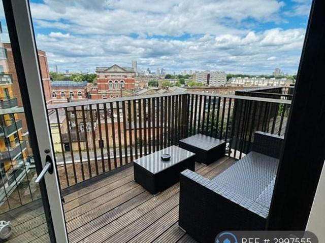 House for rent in Canning Town, Greater London