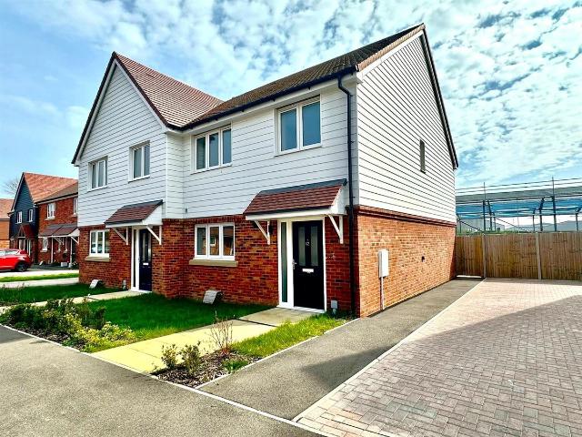 Apartment for rent in Folkestone, Kent