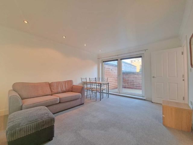 Apartment for rent in Key Street, Suffolk