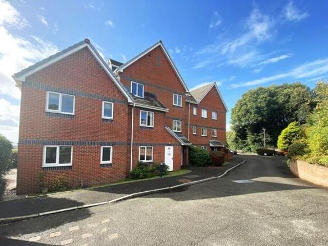 House for sale in Holcombe Down, Teignbridge