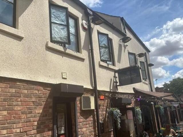 House for sale in Pontefract, West Yorkshire