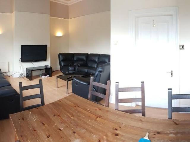 House for rent in Ladybarn, Manchester