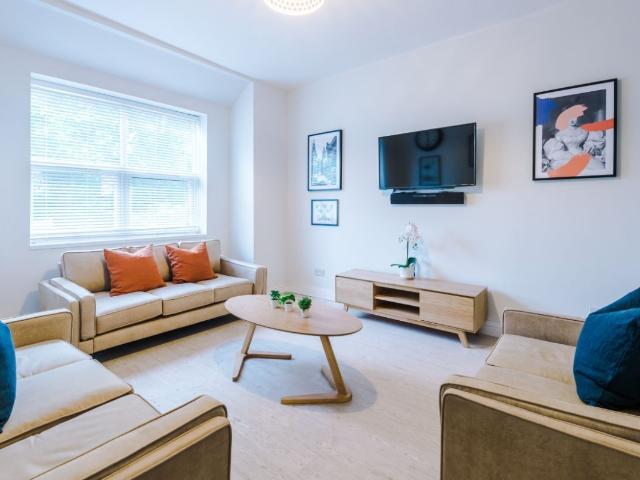 House for rent in Ladybarn, Manchester