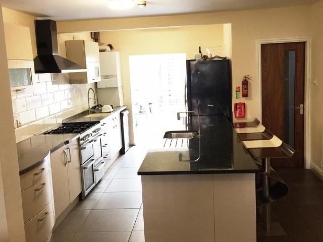 House for rent in Ladybarn, Manchester