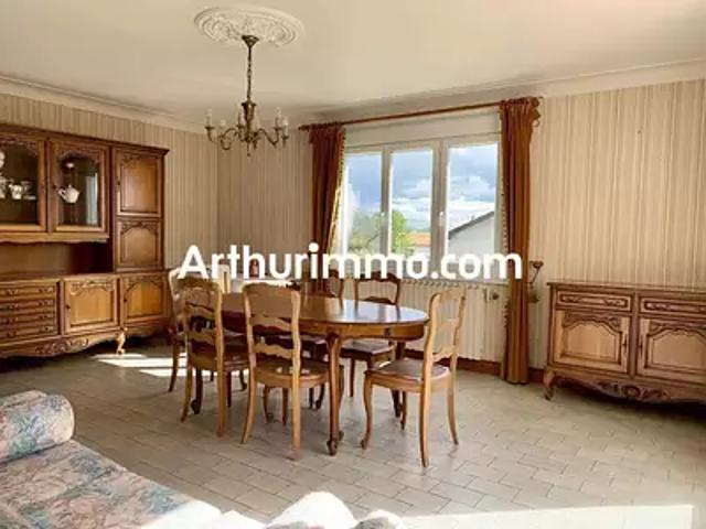 Maison vente à Bressuire, Mauléon