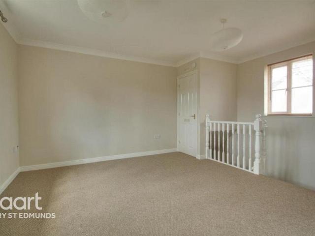 Apartment for rent in Moreton Hall, Chedburgh