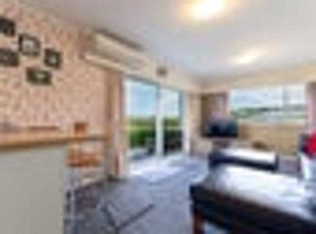 Apartment for rent in Days Bay, Wellington
