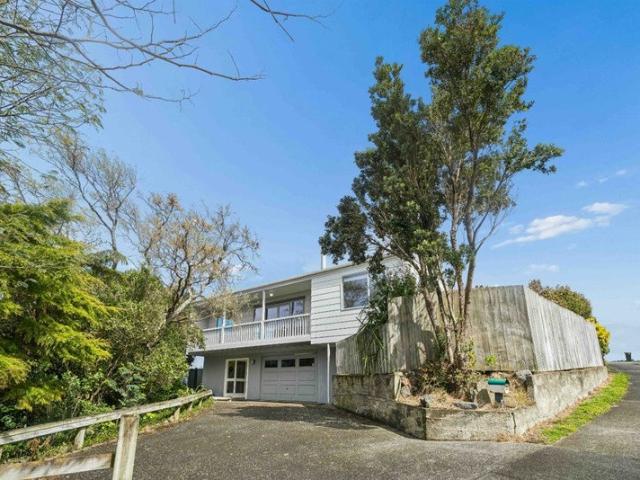 House for rent in Maungaraki, Lower Hutt