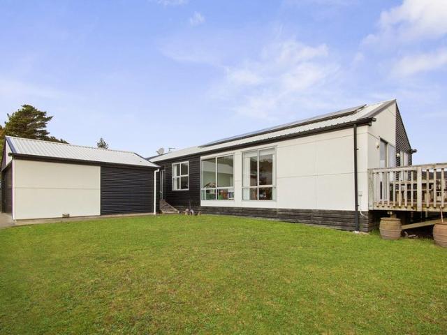 House for rent in Days Bay, Wellington