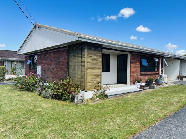 Apartment for rent in Maungaturoto, Northland