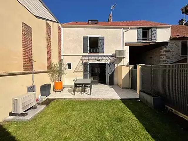 Maison vente à Saint-Germain-en-Laye, Maurecourt