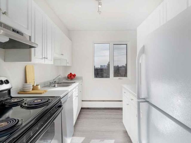Apartment for rent in Wedgewood, Alberta