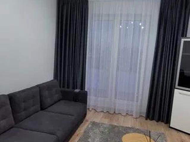 Apartament închirieri