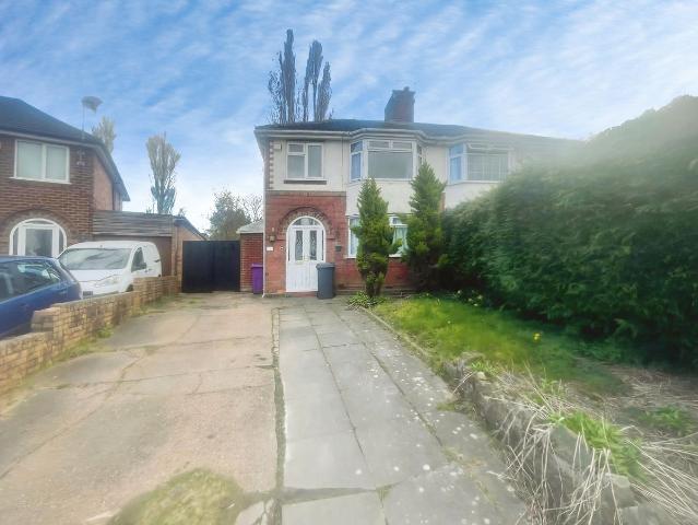 House for rent in Fallings Park, Park Village
