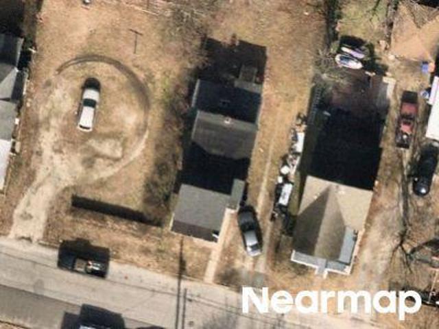 House for sale in Millville