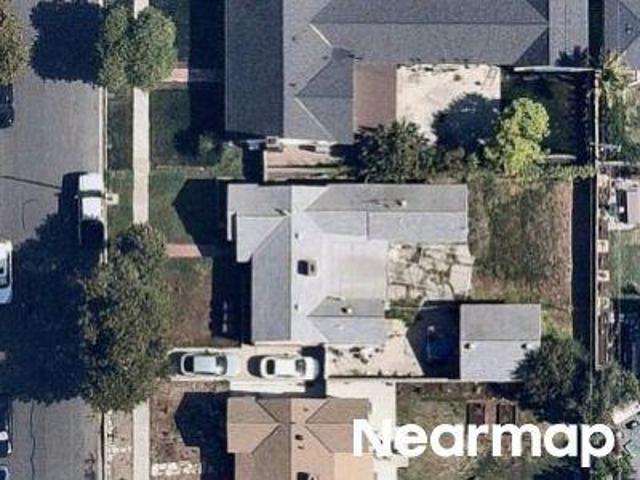 House for sale in Long Beach