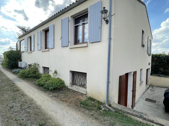 Maison vente à Mauzé-sur-le-Mignon, Deux-Sèvres