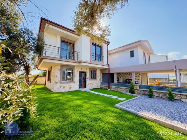 İzmir, Konak içerisinde satılık Villa