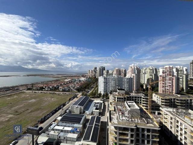 Mavişehir Mahallesi, Karşıyaka içerisinde kiralık mülk