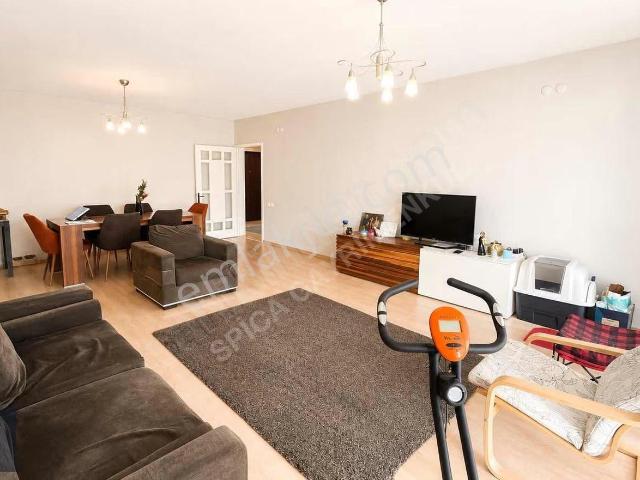 İzmir içerisinde kiralık mülk