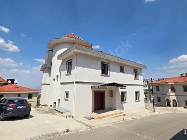 Çankaya, Ankara içerisinde satılık Villa