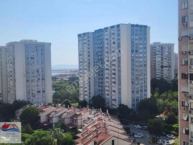 Mavişehir Mahallesi, Karşıyaka içerisinde kiralık mülk