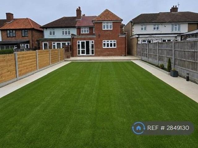 House for rent in Collier Row, Greater London