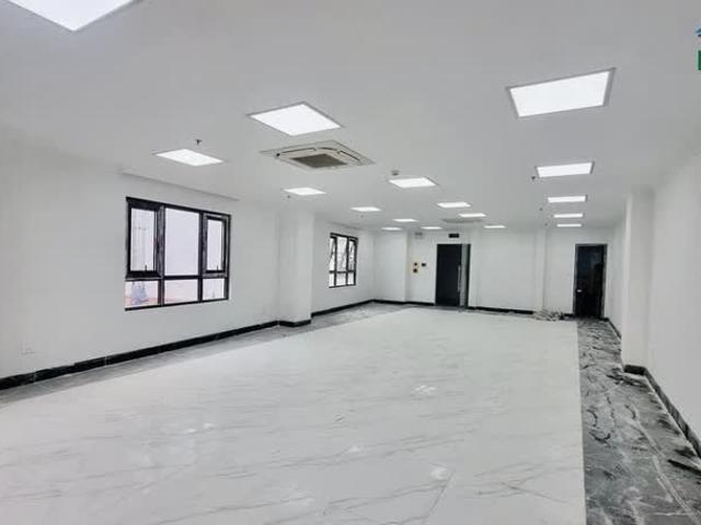 Nhà mặt phố bán tại Hoàn Kiếm, Hà Nội