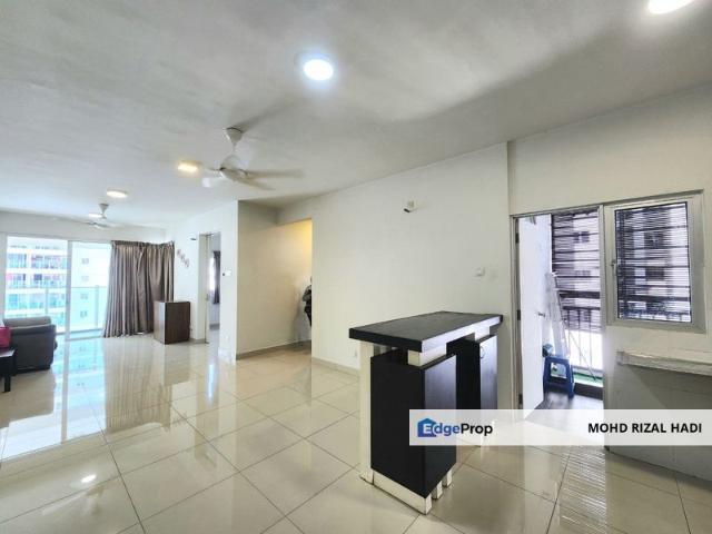Condominium for sale in Taman Pelangi, Kampung Padang Balang