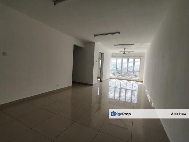 Condominium for sale in Taman Pelangi, Kampung Padang Balang