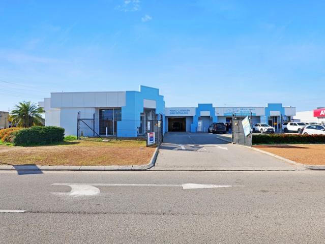 Warehouse for rent in Midvale, Western Australia