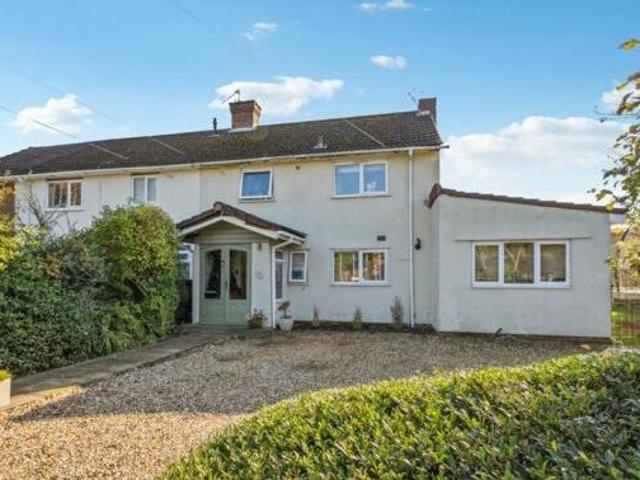 House for sale in Beaconsfield, Knotty Green