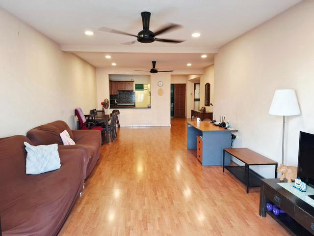 Condominium for sale in Petaling Jaya, Petaling