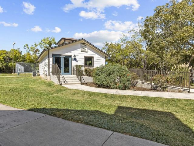 Apartment for rent in Leesville, Texas