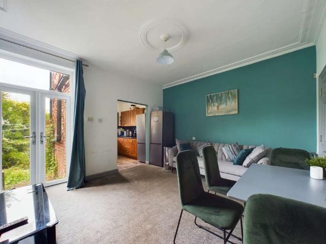 Room for rent in Burngreave, South Yorkshire