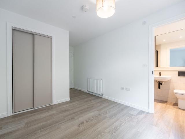Apartment for rent in Glenburn, Scotland