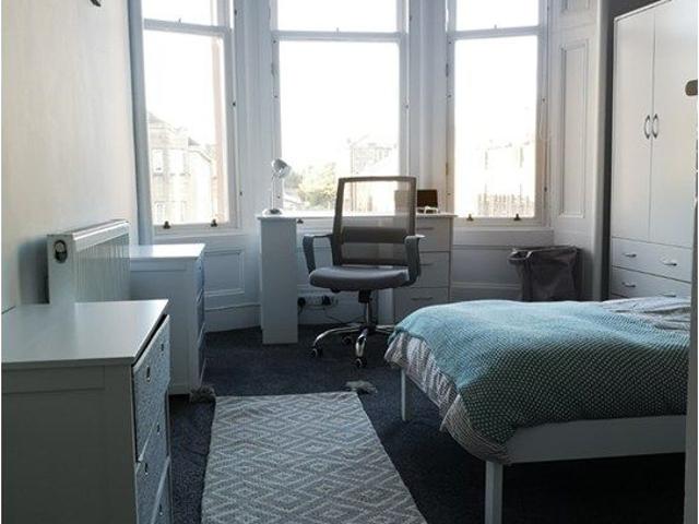 Room for rent in Glenburn, Scotland