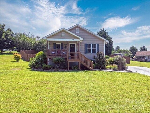 House for sale in Hendersonville