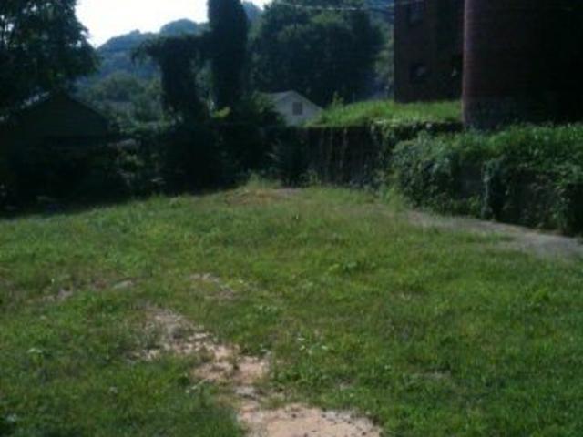 Land for sale in Ashland