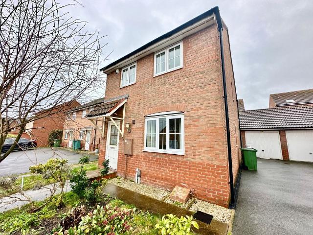 House for rent in Glenfields, Pinfold