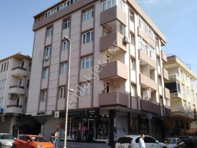 Küçükçekmece, İstanbul içerisinde satılık mülk
