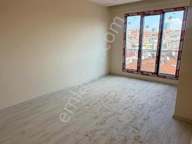 Sümer Mahallesi, Zeytinburnu içerisinde satılık mülk