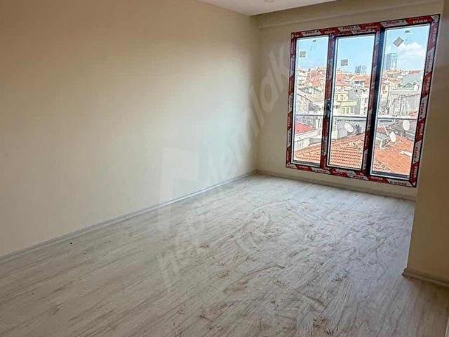 Sümer Mahallesi, Zeytinburnu içerisinde satılık mülk